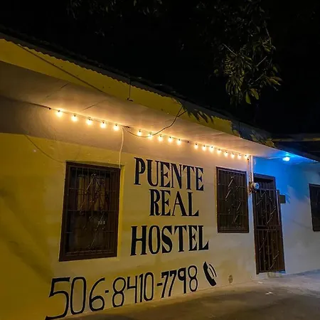 Puente Real Hostel